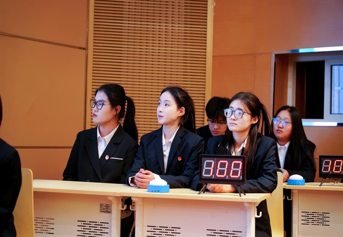 retouch_2025121609162376